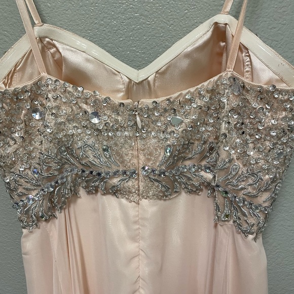 Strapless Dress | Soft Pink | Size 4 - Picture 3 of 5